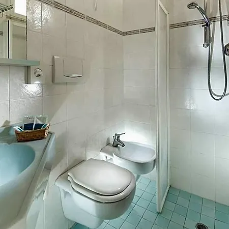 Hotel Sampaoli 3*